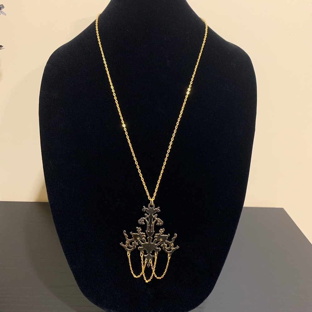 Chandelier necklace